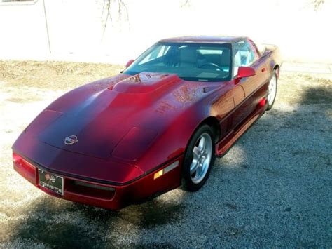 1985 Chevrolet Corvette Coupe Candy Apple Red With New Interior