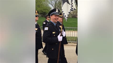 Off Duty Chicago Cop Army Vet Paralyzed After Shooting Released From