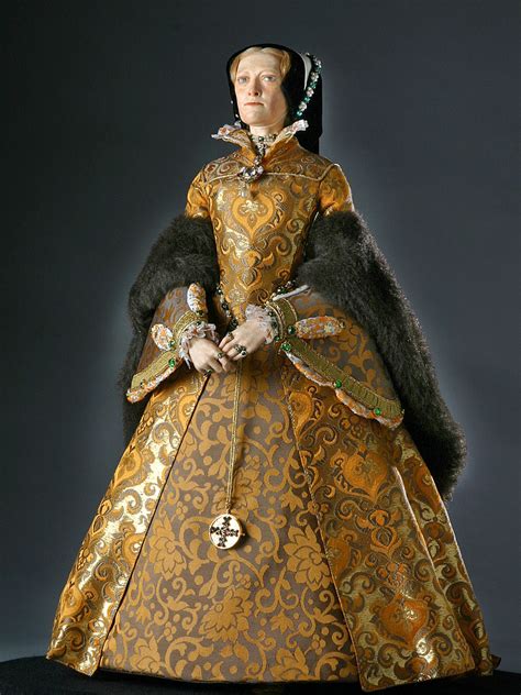 She was the only child of king henry viii and his first wife catherine of aragon to survive infancy. 1555-1558 Queen Mary of England figurine by George Stuart ...