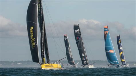 Jean le cam est né en bretagne dans une bourgade des monts d'arrée. Vendée Globe : Jean Le Cam (Yes We Cam!) passe devant le ...