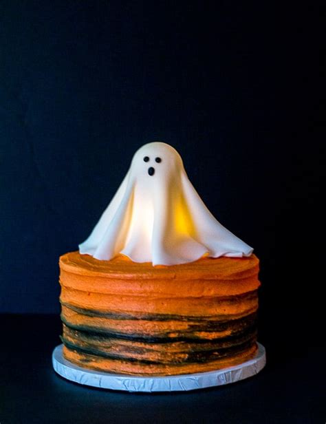 Glowing Ghost Cake Tutorial I Scream For Buttercream