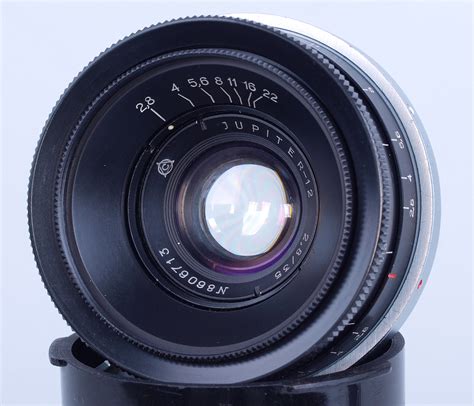 Jupiter-12 35mm F2.8 rangefinder lens with Contax/Nikon mount. ( external) - Wide Angle