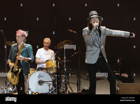 The Rolling Stones 50th Anniversary London Stock Photo Alamy