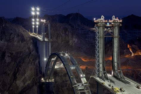 Building The Hoover Dam Bypass Bridge Pics
