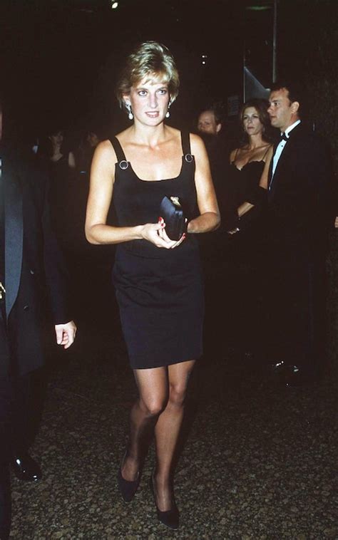 Princess Diana The Versace Dresses That Changed Fashion History Fashion