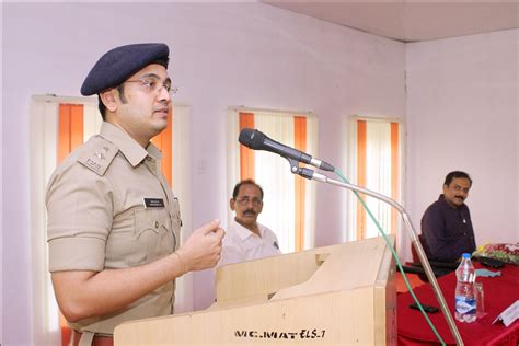 Yatheesh chandra commissioner of police. Shri. Yathish Chandra IPS, District Police Chief ...