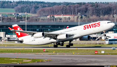 Hb Jmd Swiss Airbus A340 300 At Zurich Photo Id 1047186 Airplane
