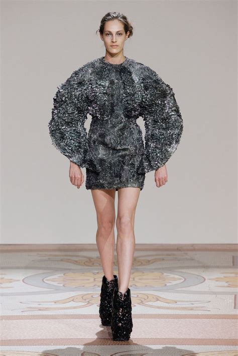 Wilderness Embodied Haute Couture Using Magnetic Forces By Iris Van