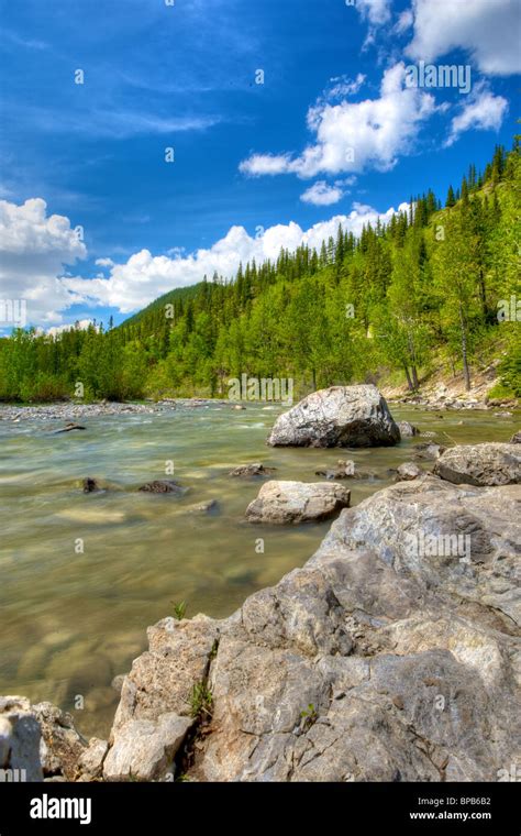 Kananaskis River Hi Res Stock Photography And Images Alamy