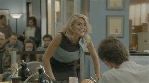 Eliza Coupe Gifs Wifflegif Vrogue Co