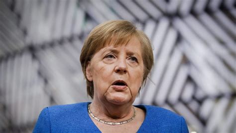 Seit 2019 lebt protassewitsch im exil, in polen und in litauen. Angela Merkel fordert sofortige Freilassung von Roman ...