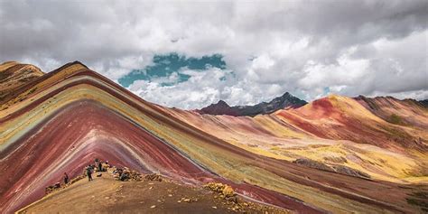 Vinicunca In Cusco Perú Rainbow Mountain Travels
