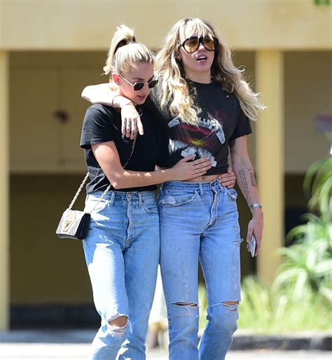 Miley Cyrus And Kaitlynn Carter In La On Sept 14 2019 Miley Cyrus