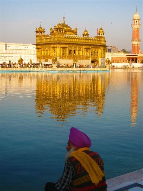 Golden Temple Amritsar India Amritsar Places To Travel Golden Temple