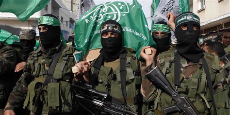 Hamas is the largest of several palestinian militant islamist groups. Hamas' Armed Wing In Tens Of Thousands - Business Insider