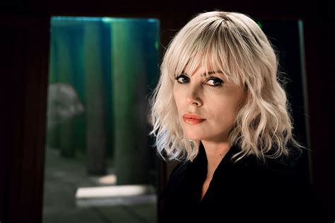 Atomic Blonde Charlize Theron Charlize Theron Hair Blonde Haircuts
