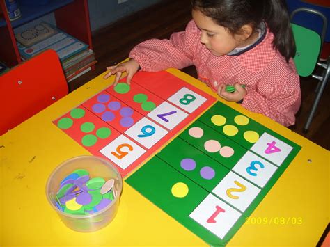 Actividades interactivas libres y gratuitas para aprender español realizadas por profesores. Materiales didácticos matemáticos. ~ Recursos Didácticos para la enseñanza de las matematicas