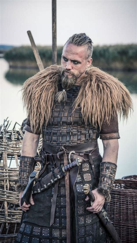 Pin By James Bond On Vikingos Viking Cosplay Viking Costume The