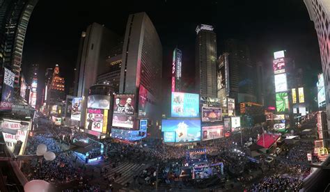 Earthcam Panorama Times Square Live In The Now Panorama