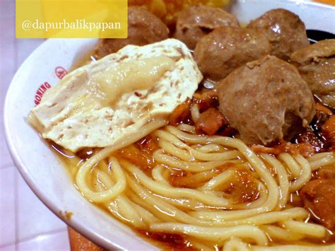 Dapur Balikpapan Bernostalgia Dengan Mie Pangsit Bakso Cak Nan