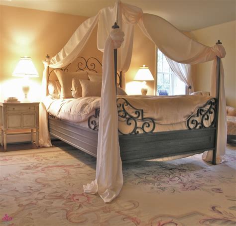 15 Tips For A Romantic Valentine S Day Bedroom Interior Founterior