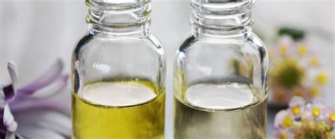 The middle chain triglycerides are preventive for brain diseases. Coconut Oil vs. Olive Oil - Comparison Chart - Coconut Oil ...