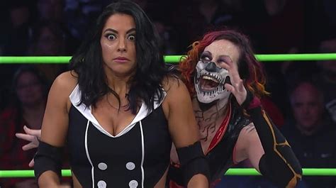 Kc Spinelli Realizes Shes In Danger Rsquaredcircle