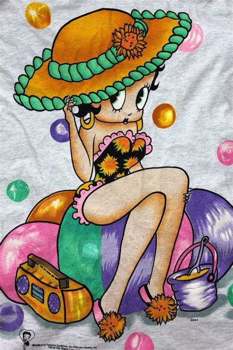 Bb Enjoying A Day On The Beach Betty Boop Art Betty Boop Pictures Betty Boop Classic