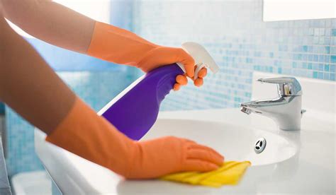 Cinco Trucos Para Limpiar El Baño Rápido Y Dejarlo Reluciente