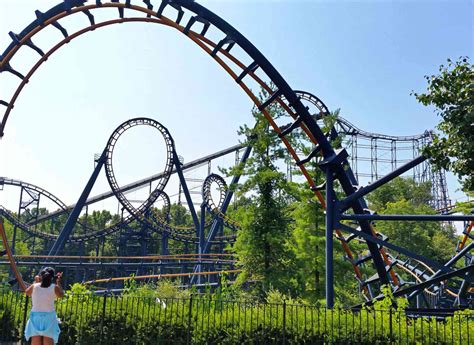 Vortex Roller Coaster At Kings Island Parkz Theme Parks