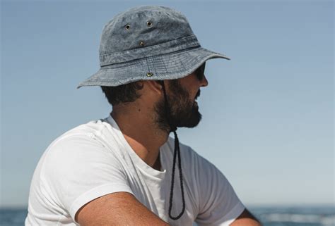 Best Travel Hat For Men Buyers Guide August 2023