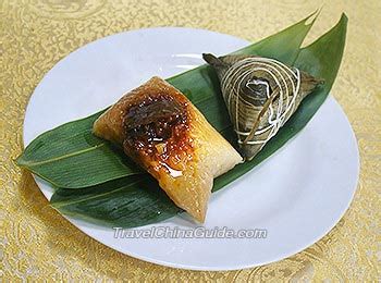 Zongzi is a typical food enjoyed during the dragon boat festival. Dragon Boat Festival Food: Zongzi, Eel, Eggs