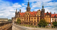 Palacio de Dresde, Dresde - Reserva de entradas y tours | GetYourGuide ...