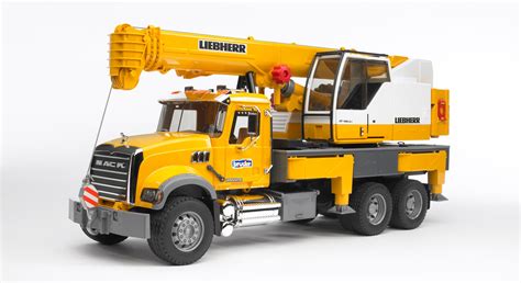 Bruder 02818 Mack Granite Liebherr Crane Truck Bruder Amazonca Toys