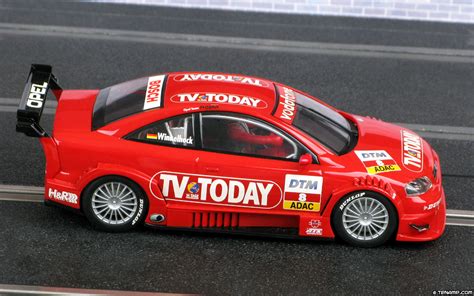 Scalextric C2475A Opel Astra V8 Coupé 8 TV Today DTM 2002