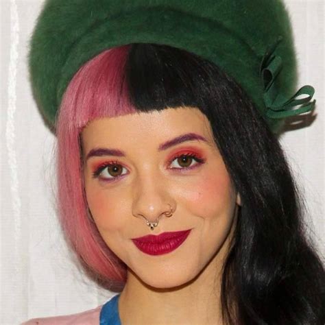Melanie Martinez Singer Age Birthday Biography Albums And Facts
