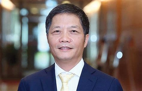 Minister Tran Tuan Anh