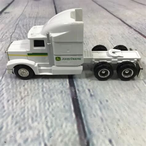 Ertl John Deere Semi Truck White Diecast And Plastic Toy Truck 5 Long