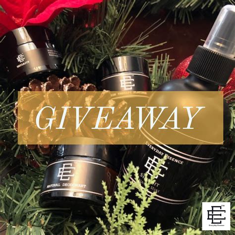 Holiday Giveaway from Everyday Essence - Fit Tip Daily