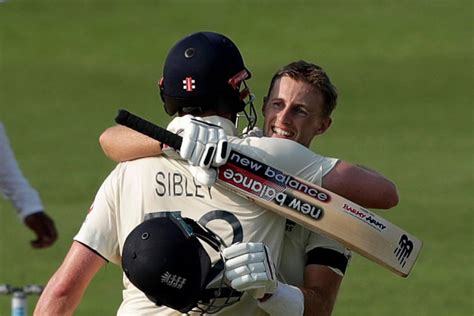India vs england score 1st test day 3: IND Vs ENG, 1st Test: Joe Root And Dominic Sibley Stand ...