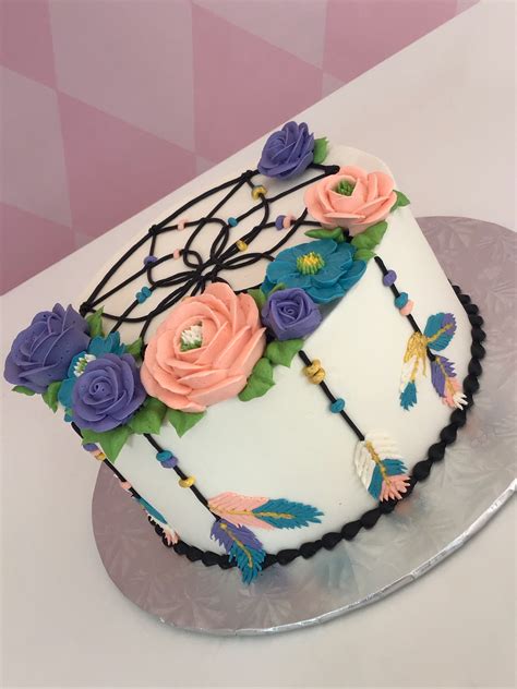 This elegant cake features a fondant clock on top. Elegant Retirement Cake For A Woman / Cake Works Bakery ...