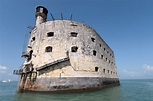 Le Fort Boyard, monument historique sauvé des eaux par la télévision ...