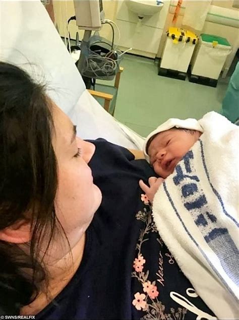 Two Sisters Have Defied Odds By Giving Birth To Their Babies On The Exact Same Day In