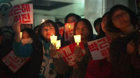 Scandal Hit S Korean President Park Geun Hye Urged To Quit Bbc News