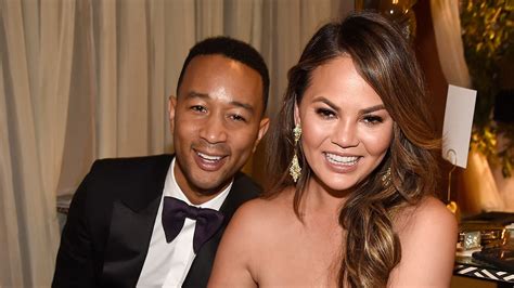 This Twitter Troll Was No Match For Chrissy Teigen S Social Media Prowess Huffpost Null