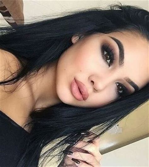 I feel like there is a heirachy in the white race and that i am right at the bottom rung because my features are common. Best Hair Color for Brown Eyes - 43 Glamorous Ideas To Love