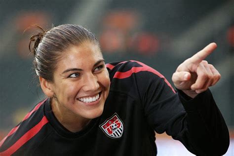 Players Gallery Hope Solo Usa Soccer Goalkeeper Bio News Records Profile Style Hot Wallpaper