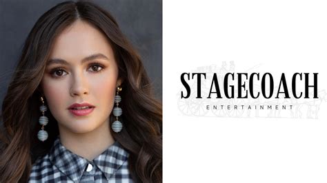 Olivia Sanabia Signs With Stagecoach Entertainment