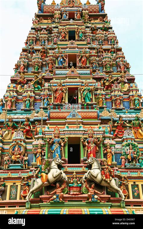 Hindu Temples In Kuala Lumpur Ancient Hindu Temple In Kl Malaysia