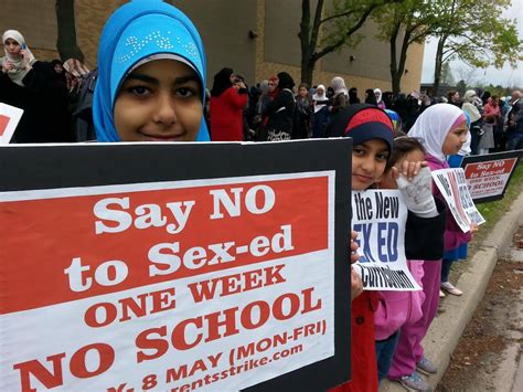 Ontario Sex Ed Curriculum Protested By Hundreds At Northwood School